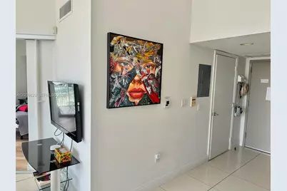 1750 N Bayshore Dr #5614, Miami, FL 33132 - Photo 5