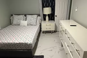 940 NE 155th Terrace, North Miami Beach, FL 33162 - Photo 25