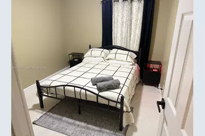 940 NE 155th Ter #940, North Miami Beach, FL 33162 - Photo 13