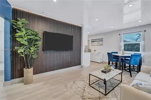1390 NE 150th St, Miami, FL 33161 - Photo 1