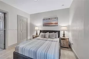 1390 NE 150th St, Miami, FL 33161 - Photo 11