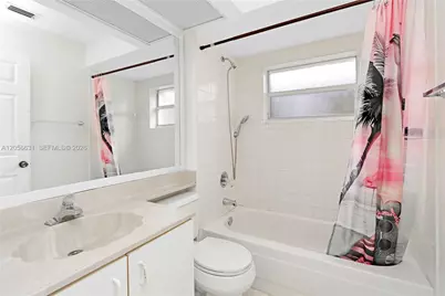 527 SE 21st Dr, Homestead, FL 33033 - Photo 15