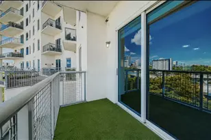 10 SW South River Dr, Miami, FL 33130 - Photo 13