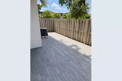 7865 NW 104th Ave #1, Doral, FL 33178 - Photo 19