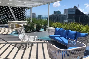 55 SW 9th St, Miami, FL 33130 - Photo 17
