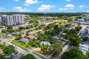 6045 Dawson St, Hollywood, FL 33023 - Photo 3