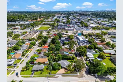 6045 Dawson St, Hollywood, FL 33023 - Photo 5