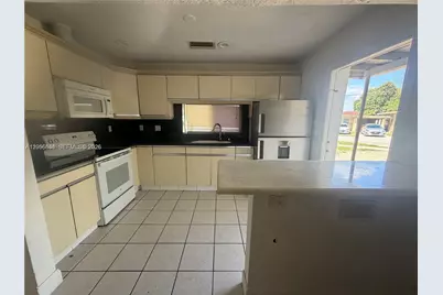 6045 Dawson St, Hollywood, FL 33023 - Photo 13