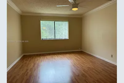 435 Lakeview Dr #201, Weston, FL 33326 - Photo 5