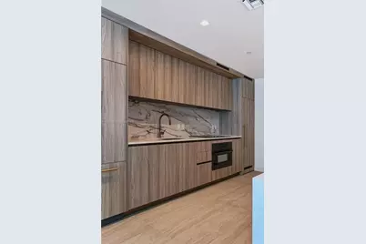 77 SE 5th St #4106, Miami, FL 33131 - Photo 5