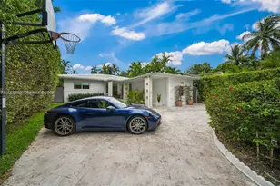 736 W 51st St, Miami Beach, FL 33140 - Photo 5
