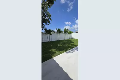 9612 Grand Canal Dr, Miami, FL 33174 - Photo 33
