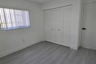 9612 Grand Canal Dr, Miami, FL 33174 - Photo 23