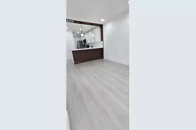 9612 Grand Canal Dr, Miami, FL 33174 - Photo 9