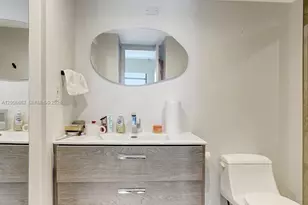 3675 N Country Club Dr, Aventura, FL 33180 - Photo 21