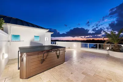 348 Elm St #B-10, Hollywood, FL 33019 - Photo 29