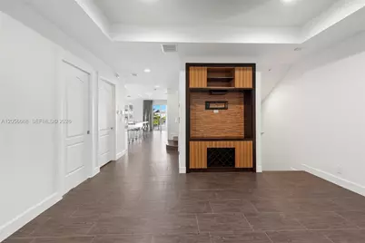 348 Elm St #B-10, Hollywood, FL 33019 - Photo 13