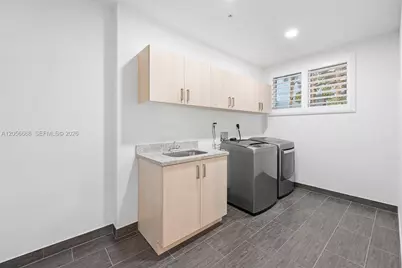 348 Elm St #B-10, Hollywood, FL 33019 - Photo 27
