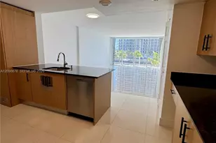 10275 Collins Ave, Bal Harbour, FL 33154 - Photo 11