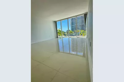 10275 Collins Ave #316, Bal Harbour, FL 33154 - Photo 13