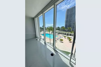 10275 Collins Ave #316, Bal Harbour, FL 33154 - Photo 1