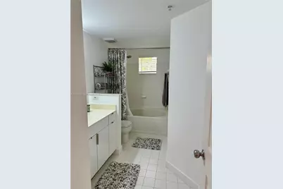 17100 N Bay Rd #1209, Sunny Isles Beach, FL 33160 - Photo 13