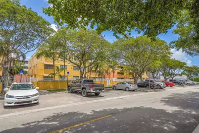 1851 NE 168th St #A8, North Miami Beach, FL 33162 - Photo 11