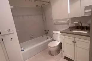 5700 NE 22nd Way, Fort Lauderdale, FL 33308 - Photo 3