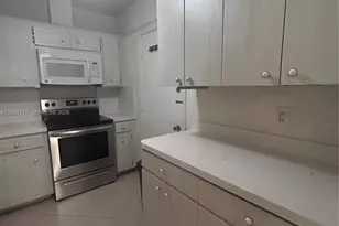 5700 NE 22nd Way, Fort Lauderdale, FL 33308 - Photo 5