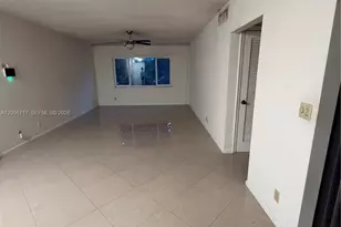 5700 NE 22nd Way, Fort Lauderdale, FL 33308 - Photo 13