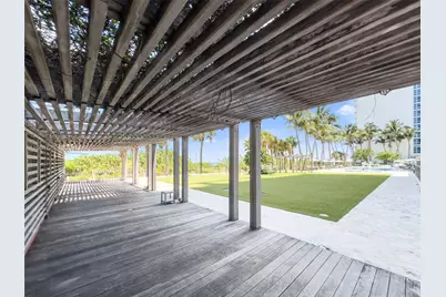 6801 Collins Ave #1015, Miami Beach, FL 33141 - Photo 19
