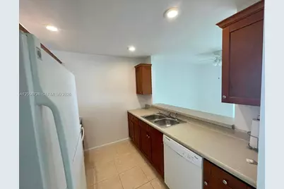 5020 Elmhurst Rd #B, West Palm Beach, FL 33417 - Photo 5