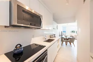 100 Lincoln Rd, Miami Beach, FL 33139 - Photo 9