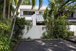 4863 SW 71st Pl, Miami, FL 33155 - Photo 3