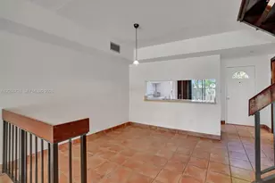 4863 SW 71st Pl, Miami, FL 33155 - Photo 9