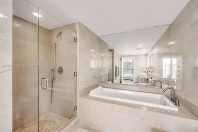 495 Brickell Ave #3702, Miami, FL 33131 - Photo 21