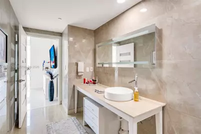 495 Brickell Ave #3702, Miami, FL 33131 - Photo 25