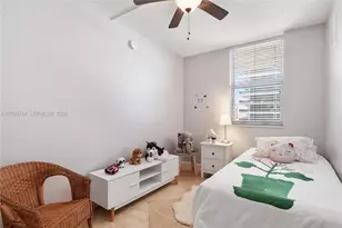 5825 Collins Ave, Miami Beach, FL 33140 - Photo 63