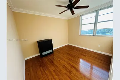 5825 Collins Ave #9C, Miami Beach, FL 33140 - Photo 37