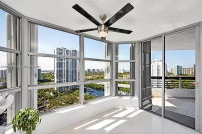 19101 NE 36th Ct #2206, Aventura, FL 33180 - Photo 7