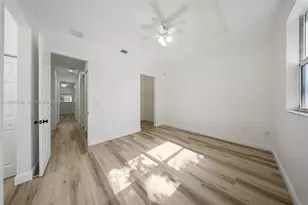 1037 NE 42nd Pl, Homestead, FL 33033 - Photo 21