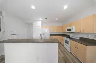 1037 NE 42nd Pl, Homestead, FL 33033 - Photo 9