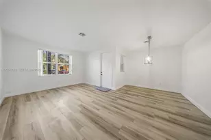 1037 NE 42nd Pl, Homestead, FL 33033 - Photo 5
