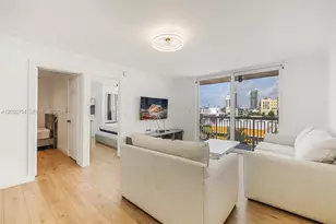 401 Ocean Dr, Miami Beach, FL 33139 - Photo 3