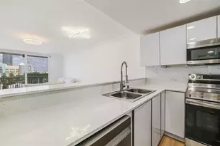 401 Ocean Dr, Miami Beach, FL 33139 - Photo 9