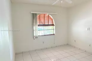 5941 W 20th Ln, Hialeah, FL 33016 - Photo 17