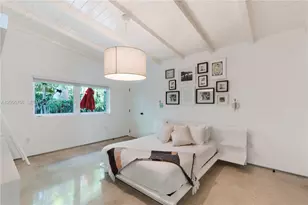 270 Island Dr, Key Biscayne, FL 33149 - Photo 9