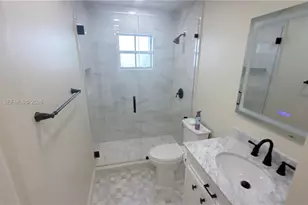 692 Maplewood Ct, Weston, FL 33327 - Photo 13