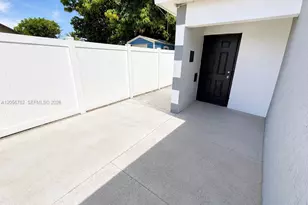 3461 Charleston Blvd, Fort Lauderdale, FL 33312 - Photo 1