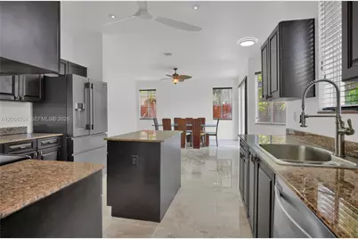 1924 SE 21st Ct, Homestead, FL 33035 - Photo 11